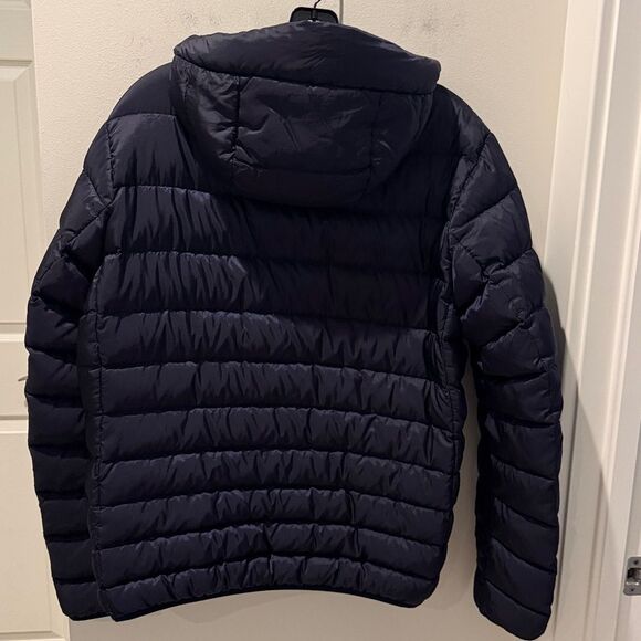 Uniqlo Navy Blue Ultra Light Down Jacket with Hoodie size Medium - Picture 4 of 10